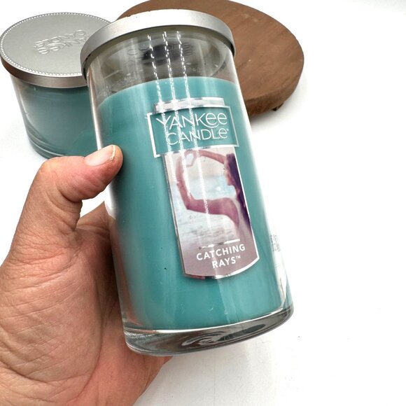 Yankee Candle Catching Rays 7oz Single Wick set of two 2 7oz and 12 oz lit one - Picture 7 of 16